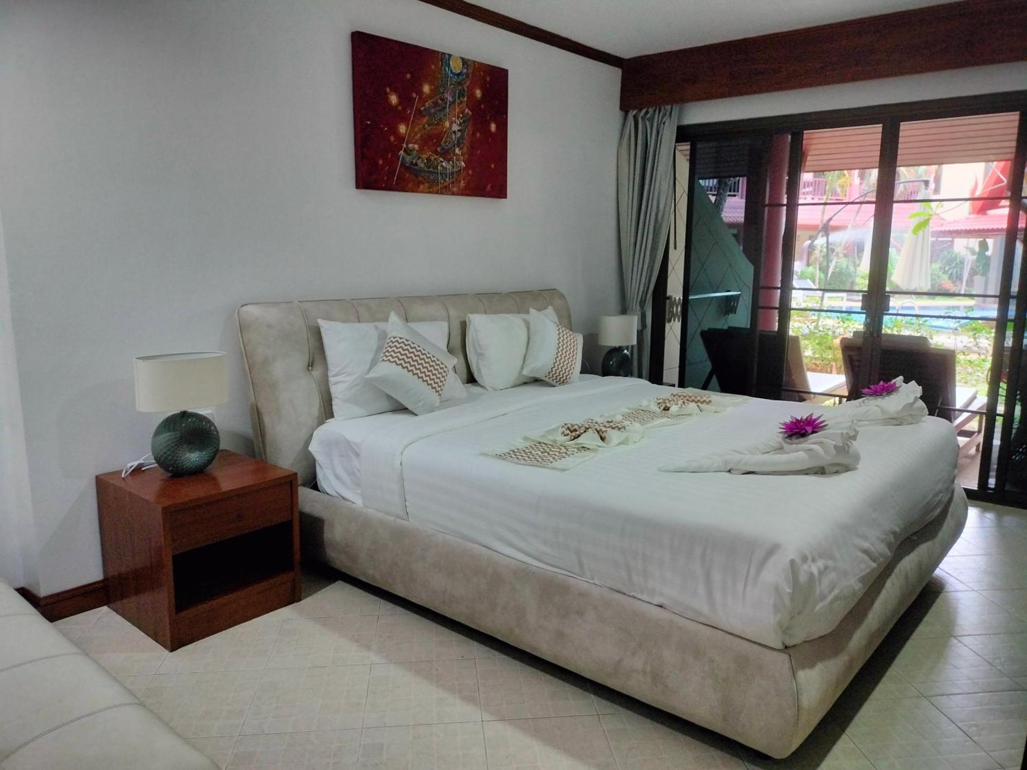 Sai Rougn Apartment Patong Екстериор снимка