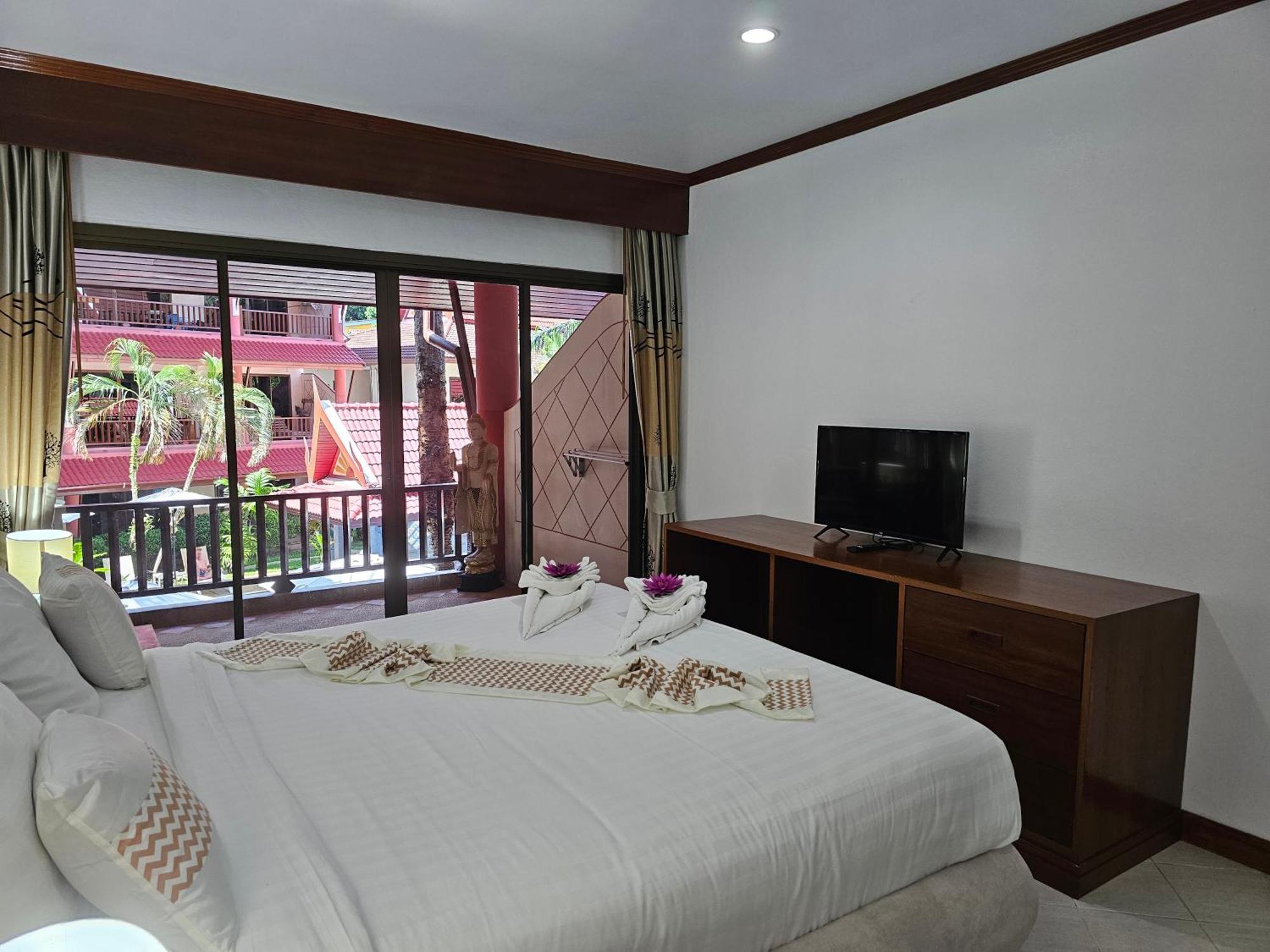 Sai Rougn Apartment Patong Екстериор снимка