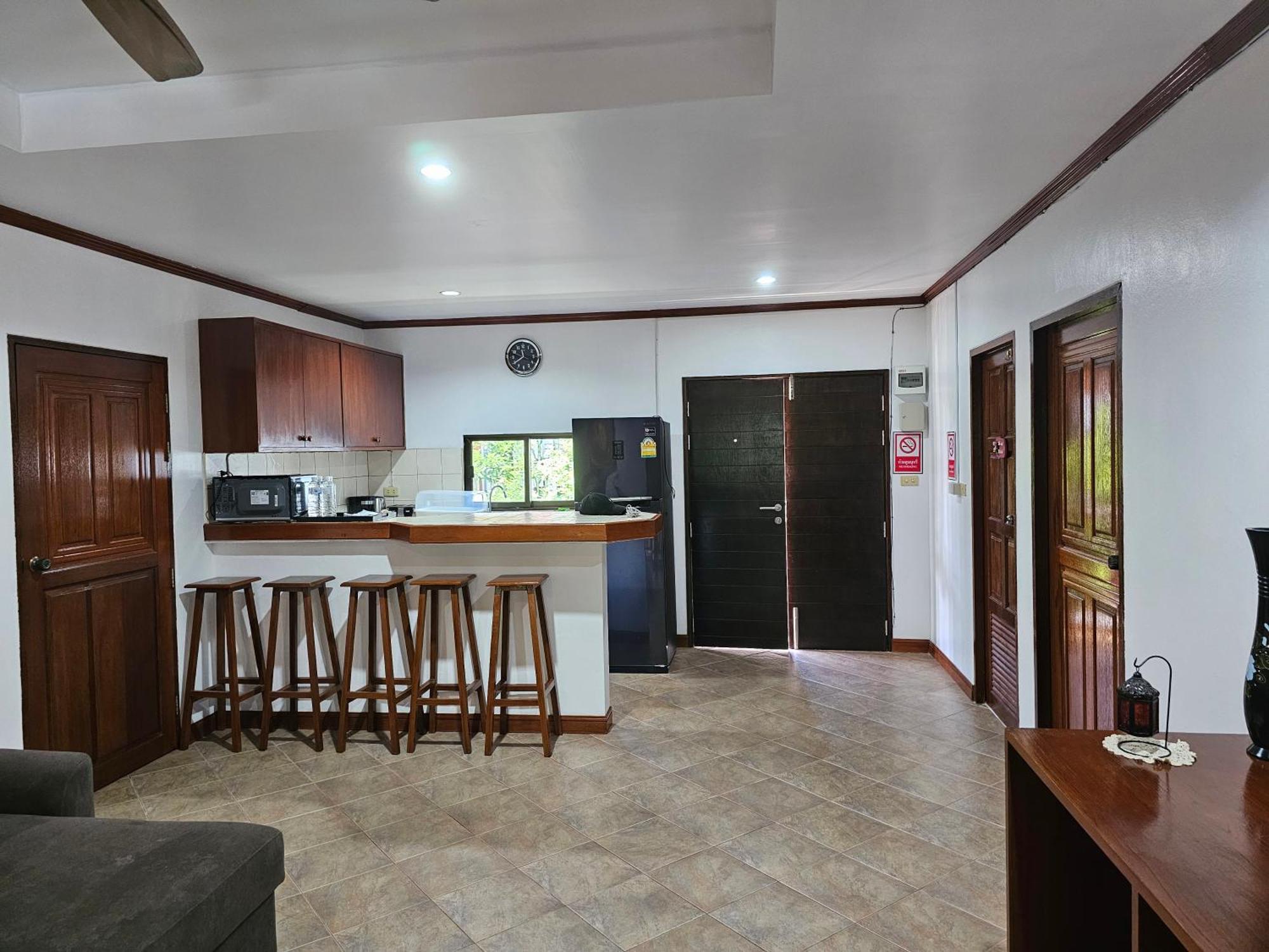 Sai Rougn Apartment Patong Екстериор снимка