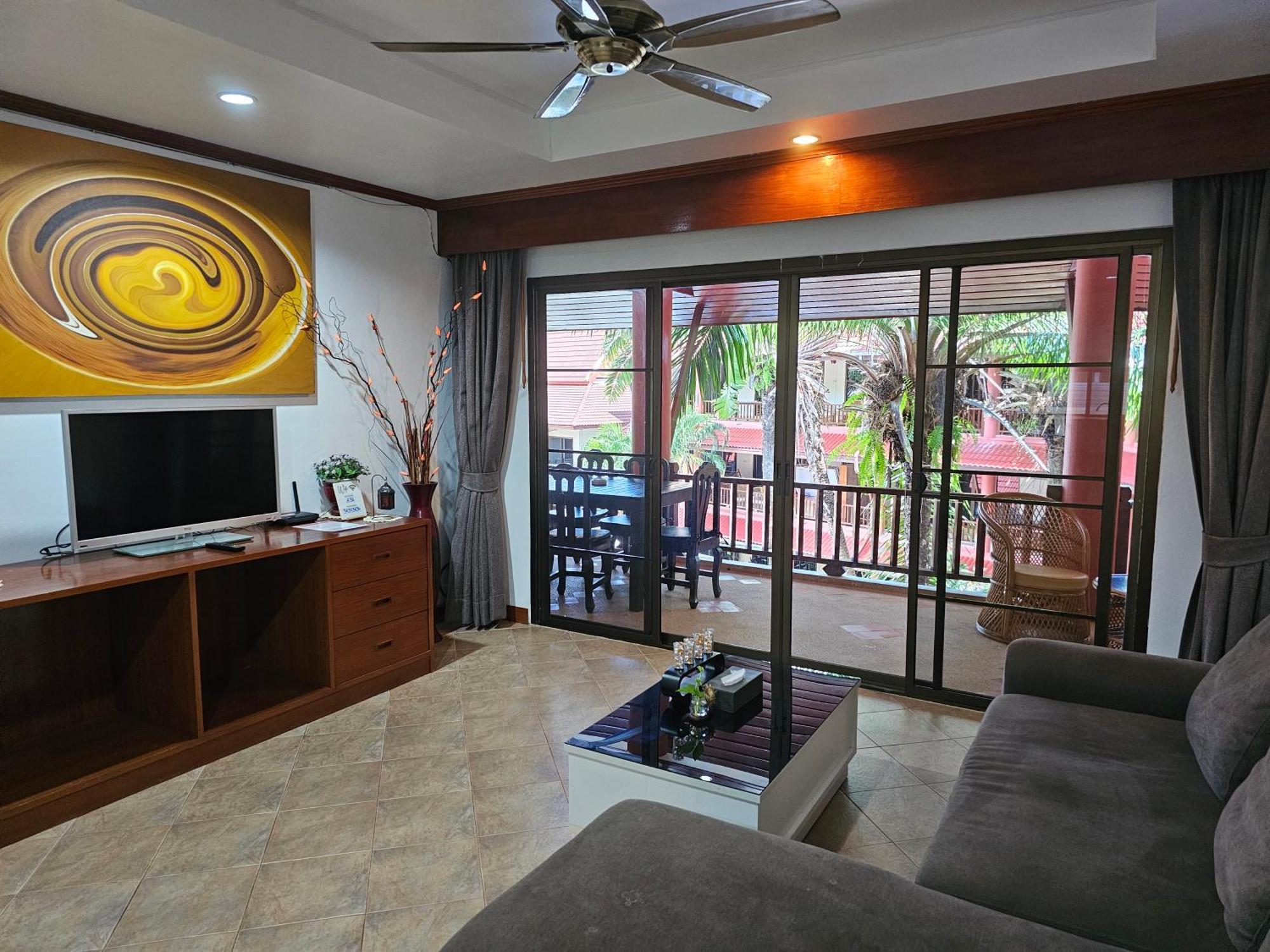 Sai Rougn Apartment Patong Екстериор снимка