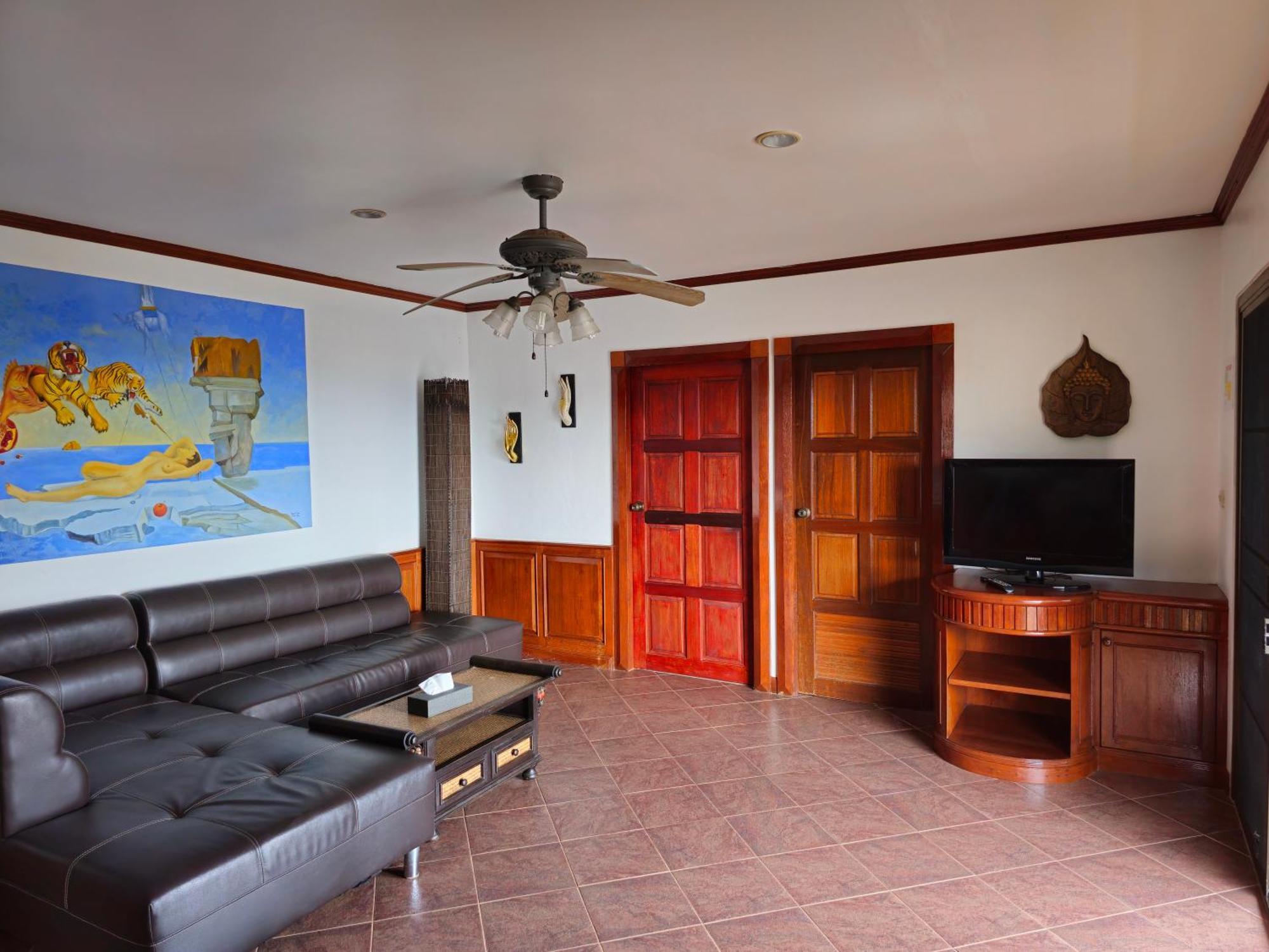 Sai Rougn Apartment Patong Екстериор снимка