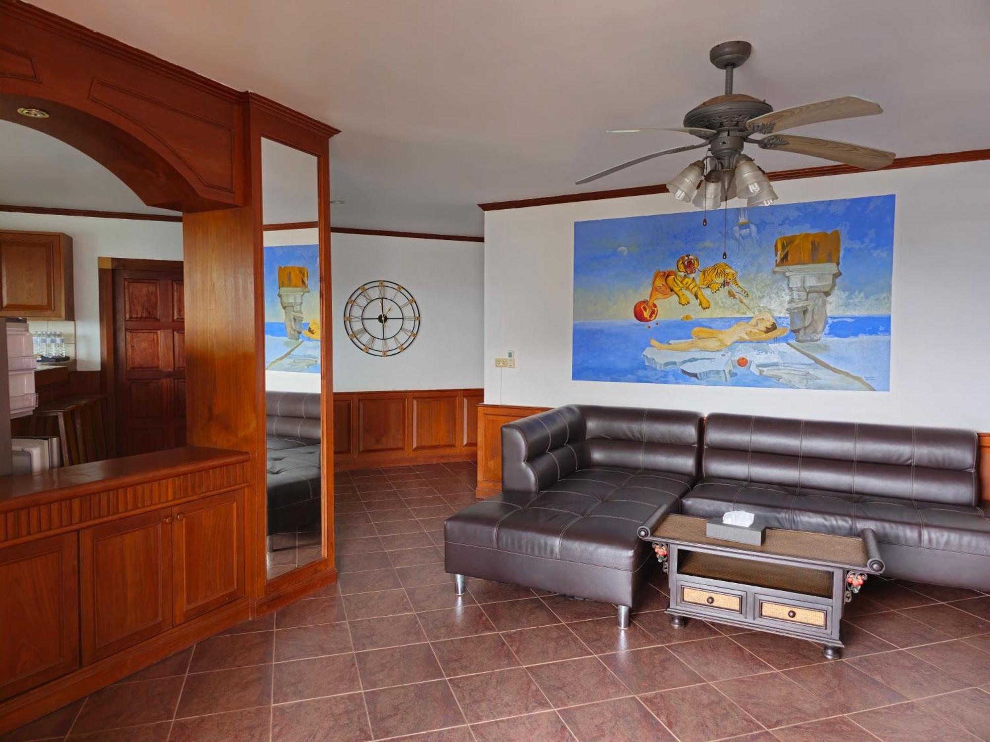 Sai Rougn Apartment Patong Екстериор снимка